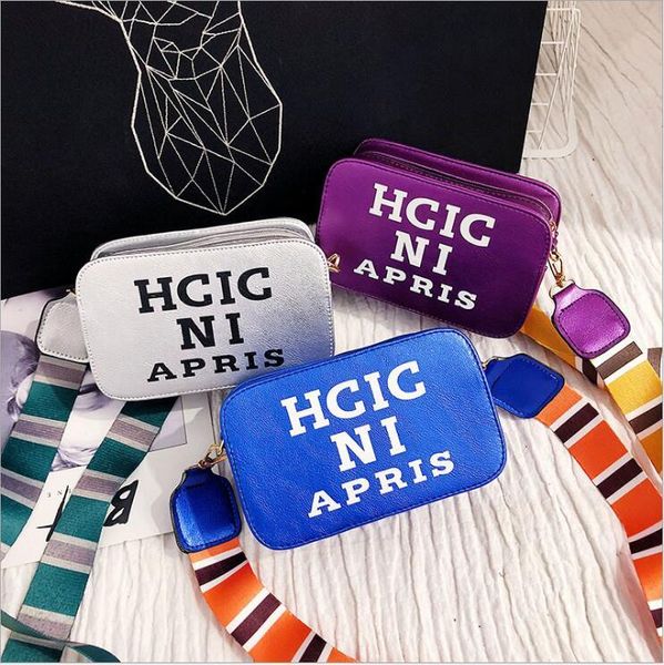 2020 new handbag small box shape shoulder bag funny personality crossbody bag diagonal wide shoulder fashion messenger bag
2020 new handbag small box shape shoulder bag funny personality crossbody bag diagonal wide shoulder fashion messenger bag