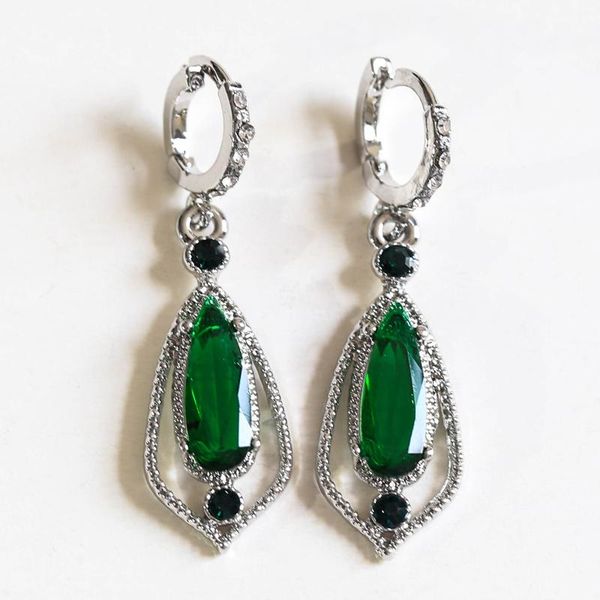 dangle & chandelier fashion korean style women earring vintage water drop green color stone earrings aretes de mujer modernos 2021, Silver
dangle & chandelier fashion korean style women earring vintage water drop green color stone earrings aretes de mujer modernos 2021, Silver