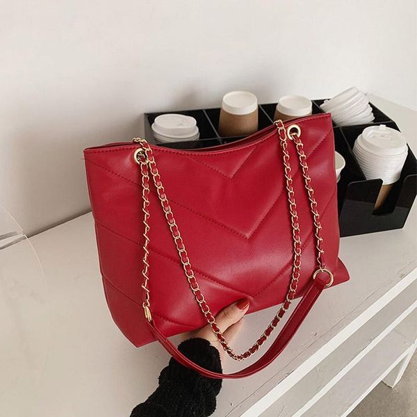 shoulder bags fashion chain women crossbody 2021 brand design handbags female purses ladies messenger high quality
shoulder bags fashion chain women crossbody 2021 brand design handbags female purses ladies messenger high quality