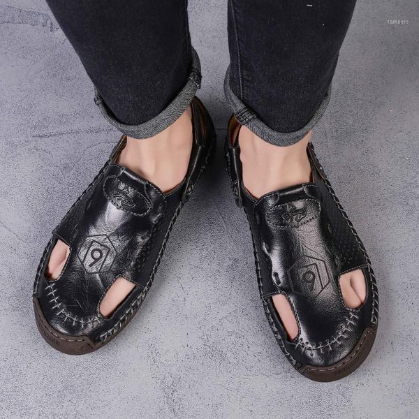 men's sandals and slippers dual-use 2020 new summer ins trend leather baotou outdoor sports roman beach sandals men1, Black
men's sandals and slippers dual-use 2020 new summer ins trend leather baotou outdoor sports roman beach sandals men1, Black