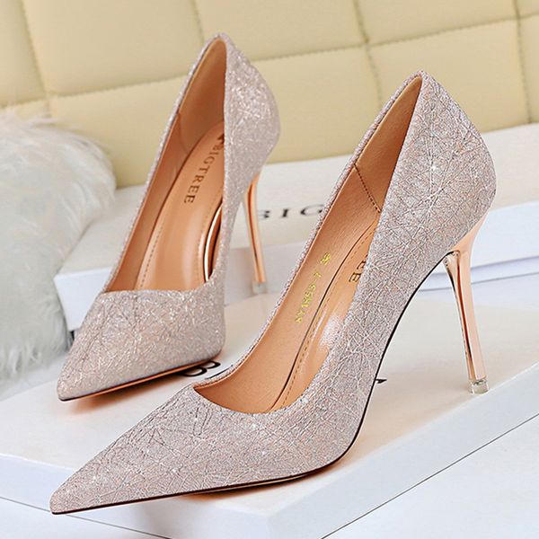 sequined cloth women pumps high heels metal thin shallow mouth shiny shoes ladies dropshipping pumpsmultifunction, Black
sequined cloth women pumps high heels metal thin shallow mouth shiny shoes ladies dropshipping pumpsmultifunction, Black