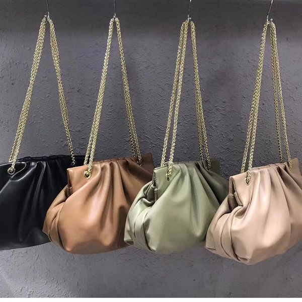 новая тенденция сумка женщины цепи crossbody сумки плеча rouched сумки конструктора женщин сумки класса люкс рук сумку кошелек женский
новая тенденция сумка женщины цепи crossbody сумки плеча rouched сумки конструктора женщин сумки класса люкс рук сумку кошелек женский