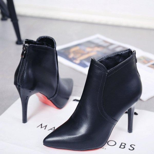 new fashion women boots zipper black pointed toe shoes party boots high heels leather ankle
new fashion women boots zipper black pointed toe shoes party boots high heels leather ankle