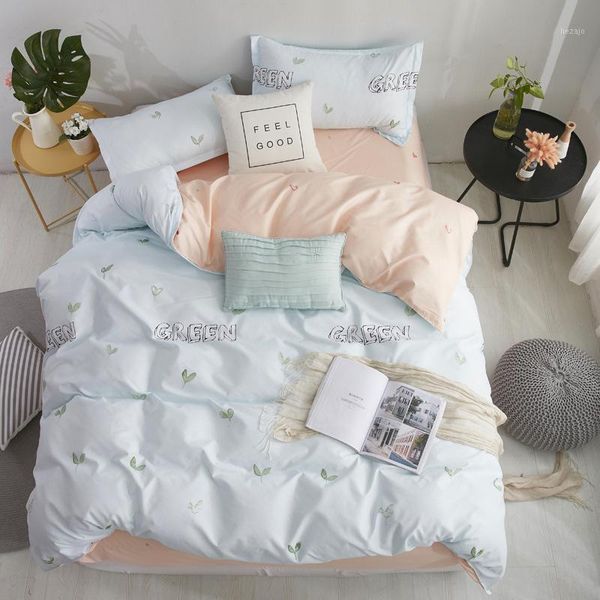 bedding sets bed linen ice mesh four-piece student dormitory summer three-piece quilt cover girl 4 university red full size set1
bedding sets bed linen ice mesh four-piece student dormitory summer three-piece quilt cover girl 4 university red full size set1