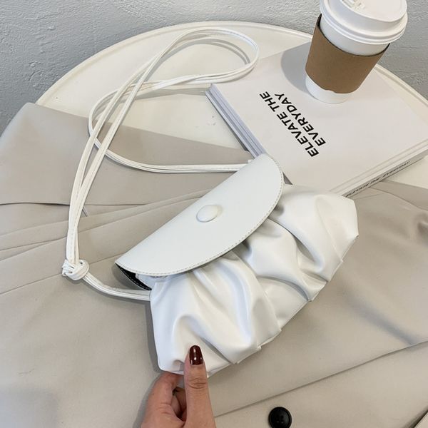 baobaonv 2020 korean ins new dumplings and dumplingssatchel dumpling bag style foreign style wrinkled cloud pack online red dumpling bag min
baobaonv 2020 korean ins new dumplings and dumplingssatchel dumpling bag style foreign style wrinkled cloud pack online red dumpling bag min