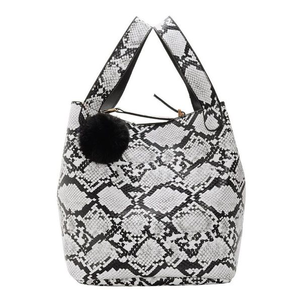 2020 women hasp serpentine printing hairball bucket phone bag ladies retro leather handbags bolso de mujer de moda
2020 women hasp serpentine printing hairball bucket phone bag ladies retro leather handbags bolso de mujer de moda
