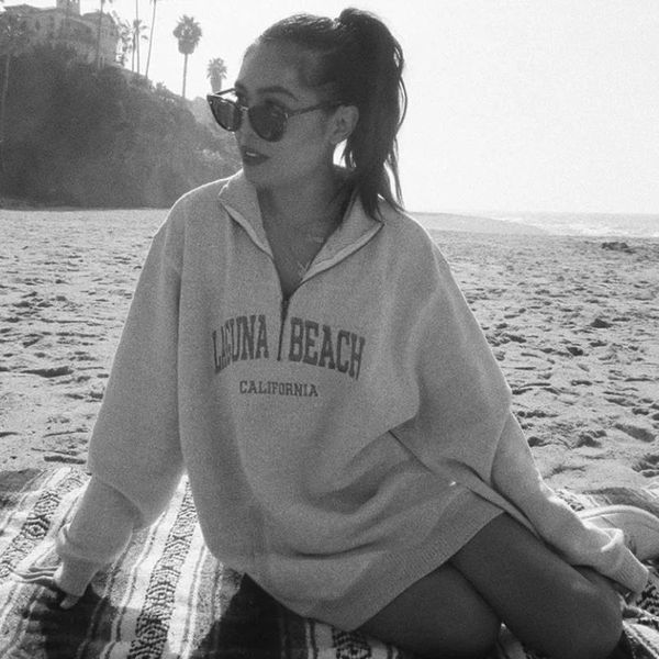 women embroidery letters front 1/4 zip oversized sweatshirt, Black 
women embroidery letters front 1/4 zip oversized sweatshirt, Black