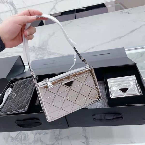 2-piece mini women handbags shoulder bags fashion patent leather baguettes totes bag luxury tiny lady purses girls card holder pochettes tri
2-piece mini women handbags shoulder bags fashion patent leather baguettes totes bag luxury tiny lady purses girls card holder pochettes tri