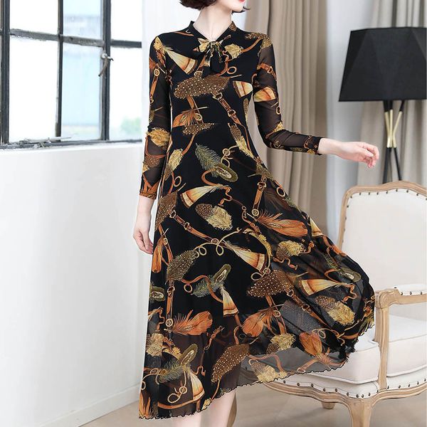 2021 new autumn fashionable ladies chiffon impression female floral with long sleeves bow waist collar high temperament to line dress tijr, Black;gray
2021 new autumn fashionable ladies chiffon impression female floral with long sleeves bow waist collar high temperament to line dress tijr, Black;gray