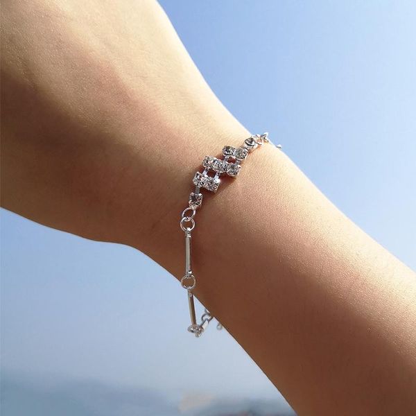 charm bracelets fashion chain & link for women silver color clear rhinestone bracelet jewelry pulseras valentines day gift, Golden;silver
charm bracelets fashion chain & link for women silver color clear rhinestone bracelet jewelry pulseras valentines day gift, Golden;silver