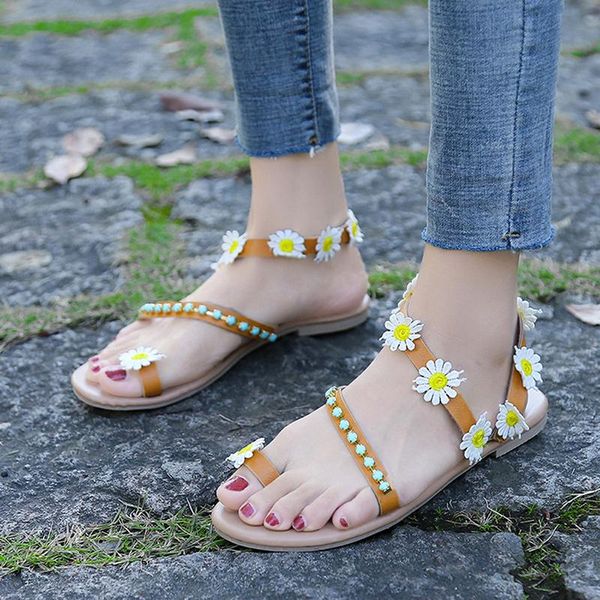 yellow rhinestone buckle shoes summer women flat sandals plus sweet flowers size 35-44 women fashion comfortable beach sandals, Black
yellow rhinestone buckle shoes summer women flat sandals plus sweet flowers size 35-44 women fashion comfortable beach sandals, Black