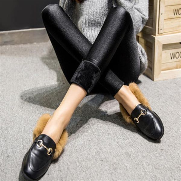 women winter leggings plus thick velvet plus size solid color high waist elasticity shiny warm legging, Black
women winter leggings plus thick velvet plus size solid color high waist elasticity shiny warm legging, Black