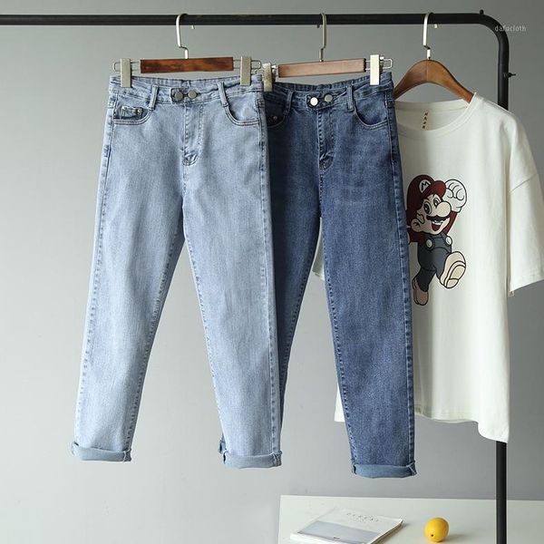 dm001 korean version of women's fashion two buttons pure color wash jeans nine-quarter pants1, Blue
dm001 korean version of women's fashion two buttons pure color wash jeans nine-quarter pants1, Blue
