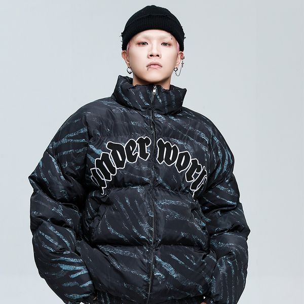 мужчины parka jacket печати вышивка зимы куртки streetwear хлопка ватник пальто теплый outwear zipper, Black;brown
мужчины parka jacket печати вышивка зимы куртки streetwear хлопка ватник пальто теплый outwear zipper, Black;brown