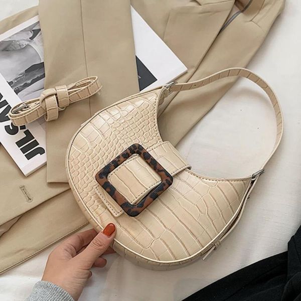 crocodile pattern tote saddle bag 2020 fashion new pu leather women's designer handbag small shoulder messenger bag 
crocodile pattern tote saddle bag 2020 fashion new pu leather women's designer handbag small shoulder messenger bag