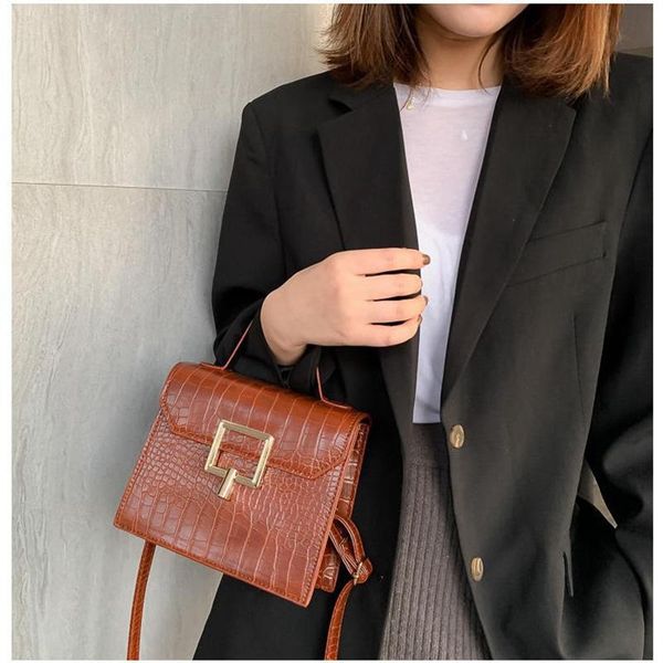 vintage crocodile pattern bag women 2020 versatile pu leather square shoulder cross body bag female casual handbags purse
vintage crocodile pattern bag women 2020 versatile pu leather square shoulder cross body bag female casual handbags purse