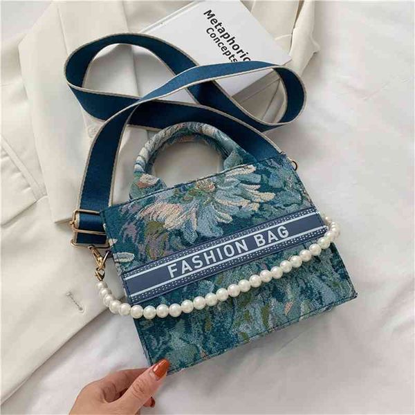 lazy wind simple single shoulder underarm large capacity lattice handbag 50% clearance sale
lazy wind simple single shoulder underarm large capacity lattice handbag 50% clearance sale