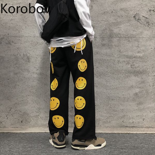 korobov 2020 streetwear new fashion women pants high waist wide leg pants harajuku smile pattern harajuku trousers 2a705 1017, Black;white
korobov 2020 streetwear new fashion women pants high waist wide leg pants harajuku smile pattern harajuku trousers 2a705 1017, Black;white