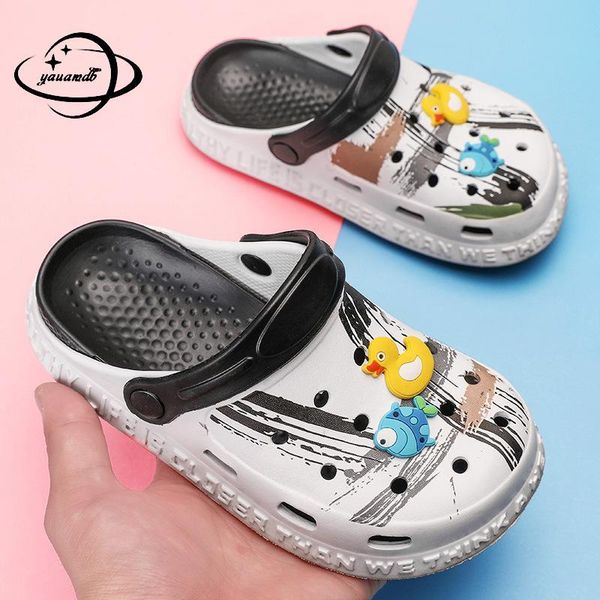 3-18y kids mules & clogs summer baby boys girls croc sandals flat heel cartoon beach no-slip slippers children garden shoes c20 q0112, Black;red
3-18y kids mules & clogs summer baby boys girls croc sandals flat heel cartoon beach no-slip slippers children garden shoes c20 q0112, Black;red