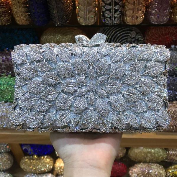 evening bags socialite women's gold leaf crystal flower wedding party bridal handbags blue purse metal clutches shoulder bags1
evening bags socialite women's gold leaf crystal flower wedding party bridal handbags blue purse metal clutches shoulder bags1