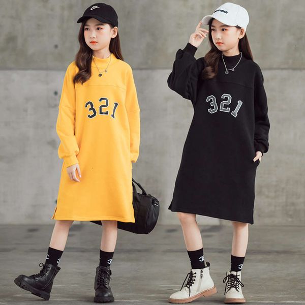 2020 girls' plush and winter thickened drs new parent child print high collar casual loose medium length skirt, Red;yellow
2020 girls' plush and winter thickened drs new parent child print high collar casual loose medium length skirt, Red;yellow