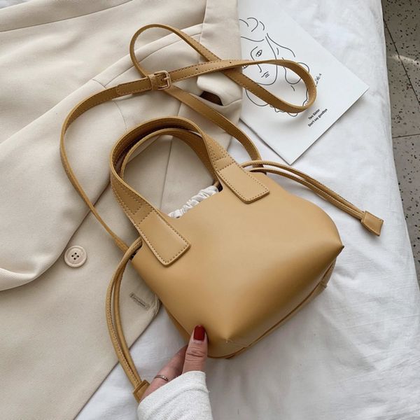 advanced foreign style small for women 2020 summer new fashion korean version of versatile messenger fashion package postman packagesmall ba
advanced foreign style small for women 2020 summer new fashion korean version of versatile messenger fashion package postman packagesmall ba