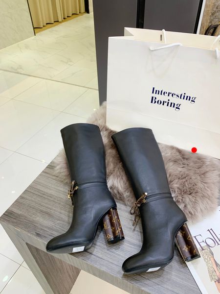 classic martin boots designer winter coarse heel women shoes 100% leather flamingos love arrow medal desert boot lace up lady thick high hee, Black
classic martin boots designer winter coarse heel women shoes 100% leather flamingos love arrow medal desert boot lace up lady thick high hee, Black