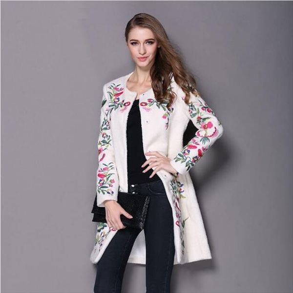 2020 women winter coat embroidered neck long sleeved o button female coat elegant fashion drop shipping, Black
2020 women winter coat embroidered neck long sleeved o button female coat elegant fashion drop shipping, Black