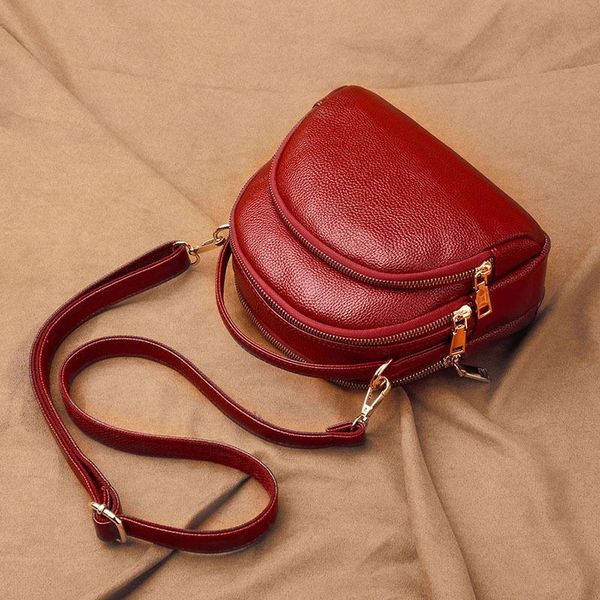 luyo 2021 fashion women messenger bags small shoulder bags genuine leather handbags luxury crossbody for women
luyo 2021 fashion women messenger bags small shoulder bags genuine leather handbags luxury crossbody for women
