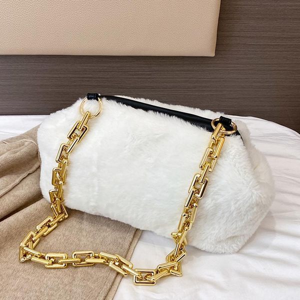 faux fur chain cluth shoulder bags for women 2020 women's trending handbags and purses luxury sweet chain hand bag
faux fur chain cluth shoulder bags for women 2020 women's trending handbags and purses luxury sweet chain hand bag