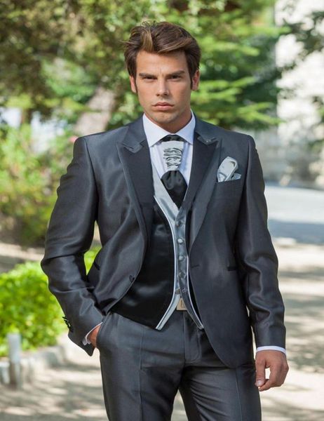 men's suits & blazers italian style charcoal satin groom tuxedos custom made bridegroom groomsman suit mens wedding party suits(jacket+, White;black
men's suits & blazers italian style charcoal satin groom tuxedos custom made bridegroom groomsman suit mens wedding party suits(jacket+, White;black