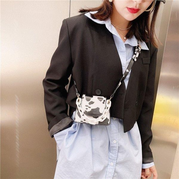 fashionable portable bag for women's autumn new one shoulder crossbody bag chian mini coin purse 2020 b572
fashionable portable bag for women's autumn new one shoulder crossbody bag chian mini coin purse 2020 b572