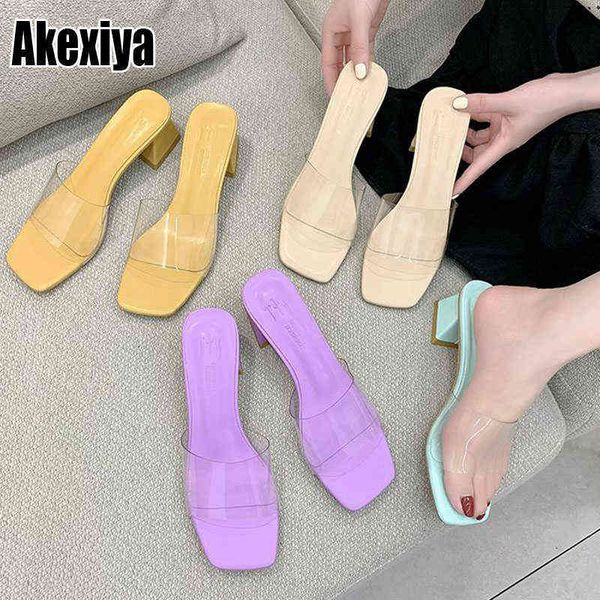 slippers women classic slip on heel lady sweet comfortable black dot sandals femmes bc3572 220304
slippers women classic slip on heel lady sweet comfortable black dot sandals femmes bc3572 220304