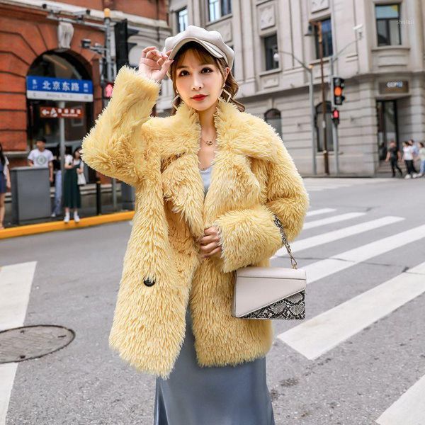 2021 women autumn winter imitation fur jacket female double breasted long sleeve plush outerwear female casual vintage coat e2841, Black
2021 women autumn winter imitation fur jacket female double breasted long sleeve plush outerwear female casual vintage coat e2841, Black