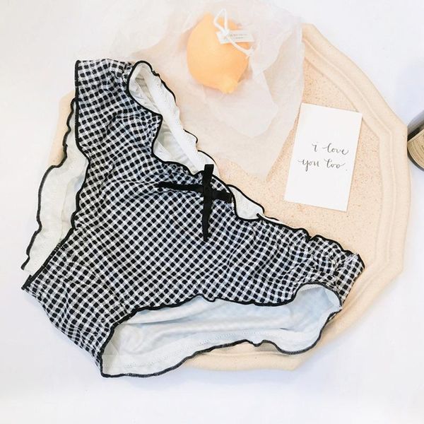 women's panties sweet black and white lattices red lovely girl fashion mid-waist cute briefs lingerie underwear, Black;pink
women's panties sweet black and white lattices red lovely girl fashion mid-waist cute briefs lingerie underwear, Black;pink