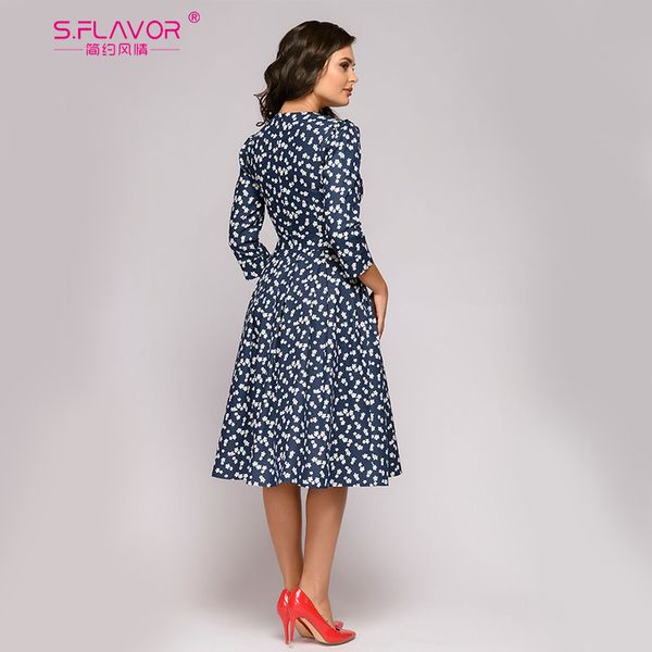 s.flavor french style vintage dress for elegant floral printed slim autumn a-line vestidos classic women midi dresses y200805, Black;pink
s.flavor french style vintage dress for elegant floral printed slim autumn a-line vestidos classic women midi dresses y200805, Black;pink