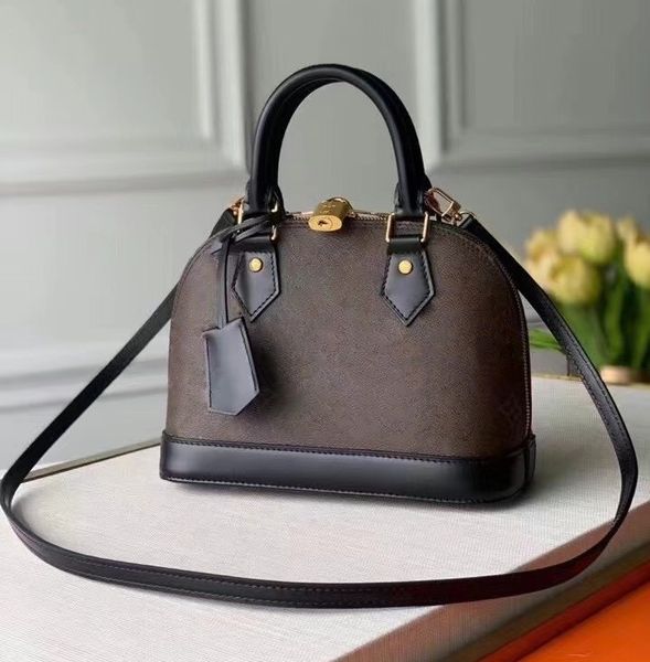 quality fashion women shoulder bags chain messengerbag leather handbags shell wallet purse ladies cosmetic crossbody ote bag fashions
quality fashion women shoulder bags chain messengerbag leather handbags shell wallet purse ladies cosmetic crossbody ote bag fashions