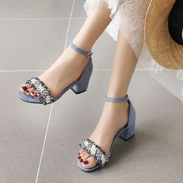 dress shoes zawsthia extra plus size 33-48 checked plaid woman with pearls open toe blue square chunky high heels trend sandals women, Black
dress shoes zawsthia extra plus size 33-48 checked plaid woman with pearls open toe blue square chunky high heels trend sandals women, Black