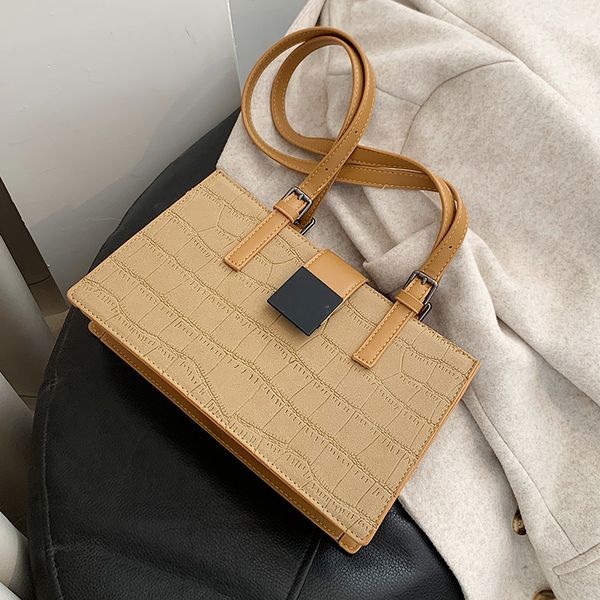 stone pattern designer pu leather shoulder bags for women 2020 winter fashion hand bag lady luxury small handbags and purses c1019
stone pattern designer pu leather shoulder bags for women 2020 winter fashion hand bag lady luxury small handbags and purses c1019