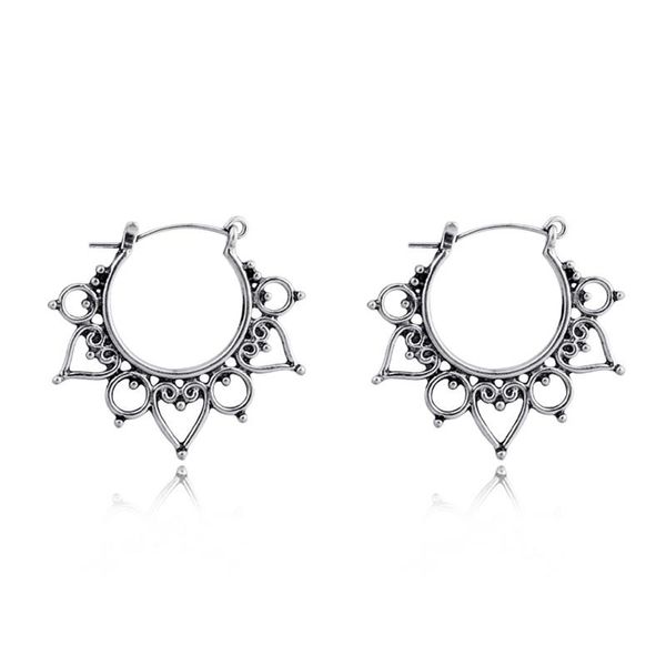 hoop & huggie 1pair vintage hollow flower heart earring women elegant chic antique metal round endless circle jewelry e15, Golden;silver
hoop & huggie 1pair vintage hollow flower heart earring women elegant chic antique metal round endless circle jewelry e15, Golden;silver