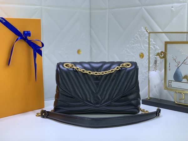 fashion men's women's bag show style factory direct sales shoulder bags vintage charm durable fashion exquisite luxury clutch bags
fashion men's women's bag show style factory direct sales shoulder bags vintage charm durable fashion exquisite luxury clutch bags