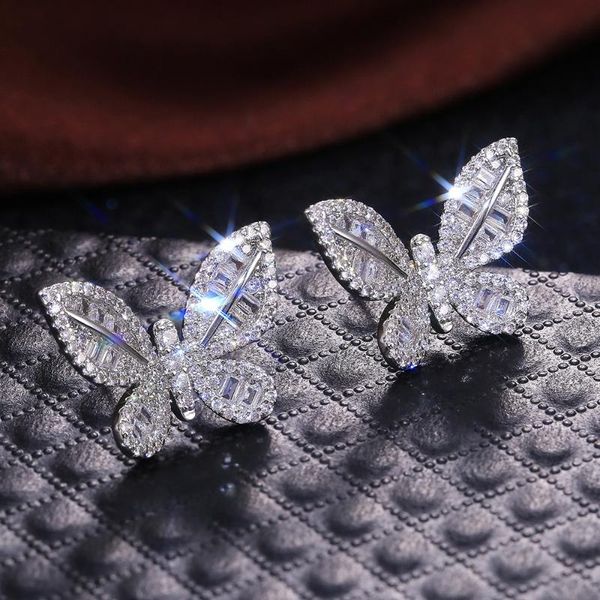 delicate zircon cz butterfly stud earrings for women elegant gift crystal earrings, Golden;silver
delicate zircon cz butterfly stud earrings for women elegant gift crystal earrings, Golden;silver