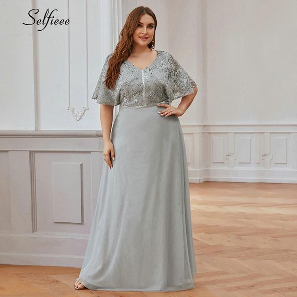 plus size gray women dress a-line v-neck sequined short sleeve elegant maxi dress ladies evening formal party vestidos, White;black
plus size gray women dress a-line v-neck sequined short sleeve elegant maxi dress ladies evening formal party vestidos, White;black