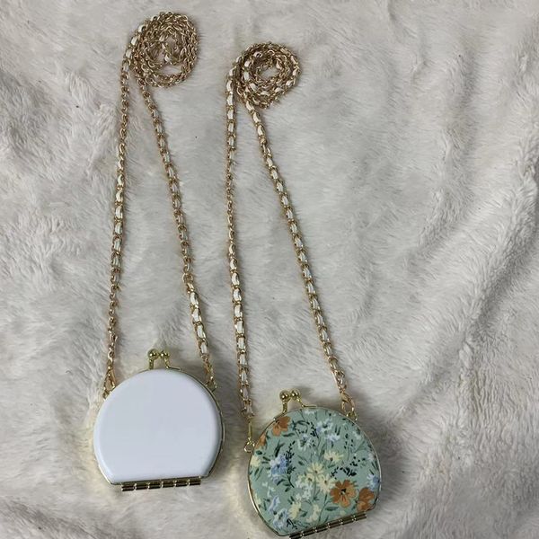 designers necklace bags crossbody bead chain bags fashion stlye for lady coin alloy purse black flower grid packs lipstick mirror cute box w
designers necklace bags crossbody bead chain bags fashion stlye for lady coin alloy purse black flower grid packs lipstick mirror cute box w