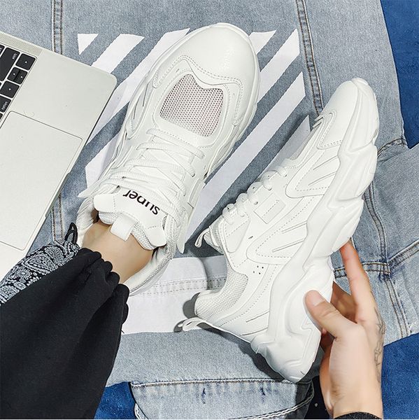 soft bottom walking shoes for men running shoes tripe black white blue three colors mens trainers zapatos trend fashion chaussures 40-45
soft bottom walking shoes for men running shoes tripe black white blue three colors mens trainers zapatos trend fashion chaussures 40-45
