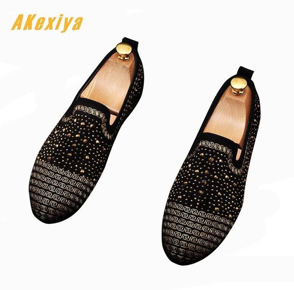 classic design new men rhinestone dress formal groom shoes gentleman royal blue wedding shoes men homecoming for man, Black
classic design new men rhinestone dress formal groom shoes gentleman royal blue wedding shoes men homecoming for man, Black