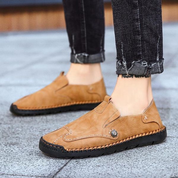 men's shoes genuine leather casual shoes fashion lace-up sneakers handmade sewing men outdoor chausseur homme man, Black
men's shoes genuine leather casual shoes fashion lace-up sneakers handmade sewing men outdoor chausseur homme man, Black