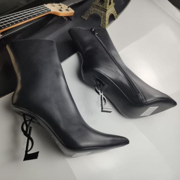 2020 new boots for ladies autumn and winter style boots classic handmade leather for women, Black
2020 new boots for ladies autumn and winter style boots classic handmade leather for women, Black