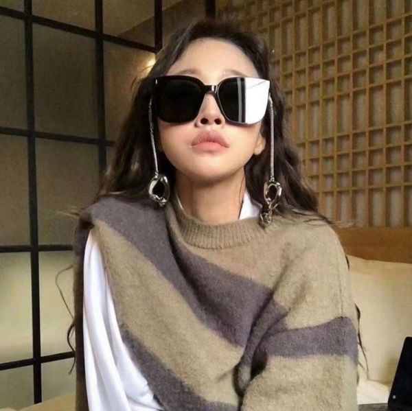 women's fashion in 2021 new sunglasses ins korean star same style street p big face thin sunglasses men's v, White;black
women's fashion in 2021 new sunglasses ins korean star same style street p big face thin sunglasses men's v, White;black