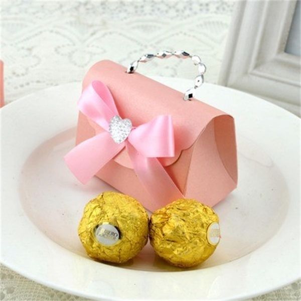 uo7cfu factory price party handbags bowknot favors festive gifts & wedding decorations gift candy box beauty bag 7 n
uo7cfu factory price party handbags bowknot favors festive gifts & wedding decorations gift candy box beauty bag 7 n